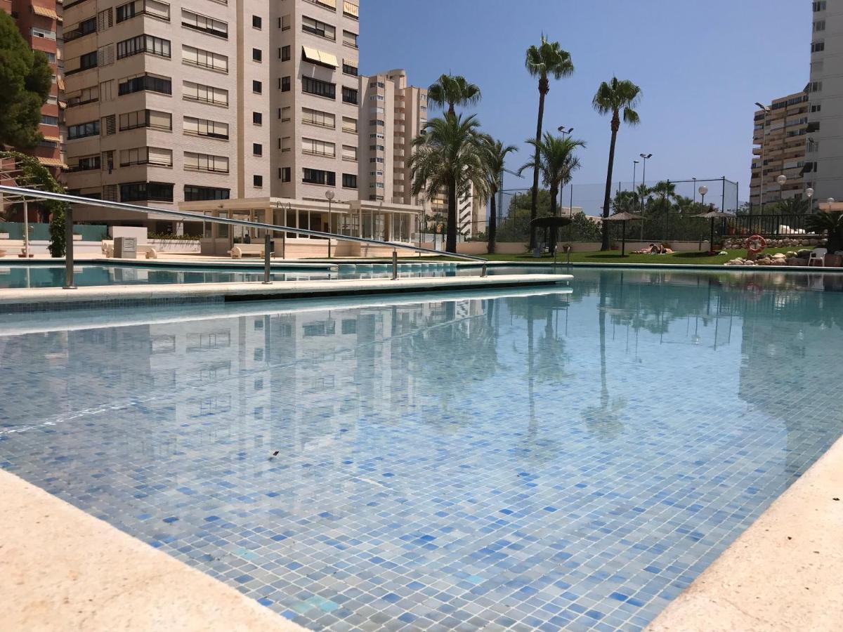 Playa Dos Avenidas Alicante Exteriör bild