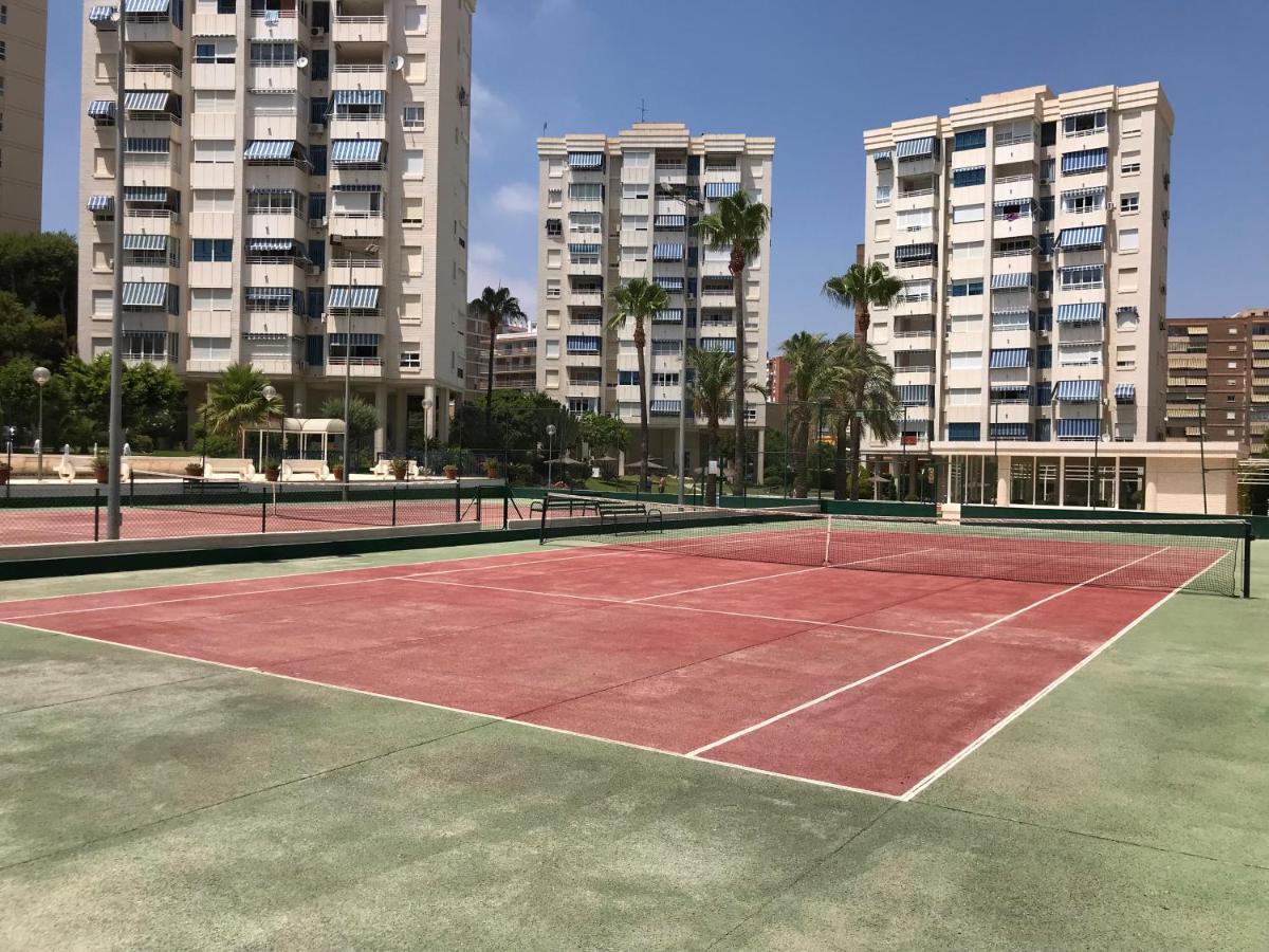 Playa Dos Avenidas Alicante Exteriör bild